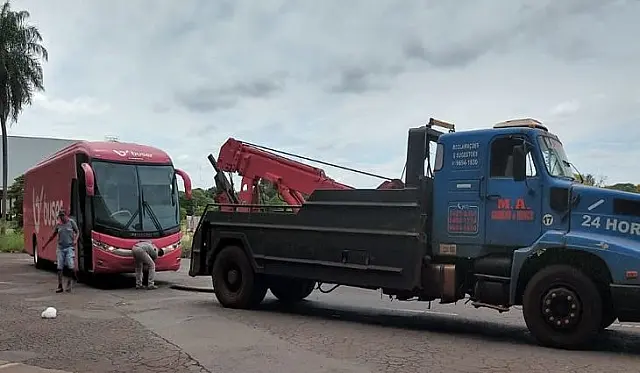 Agepan apreende ônibus clandestino a serviço do aplicativo Buser