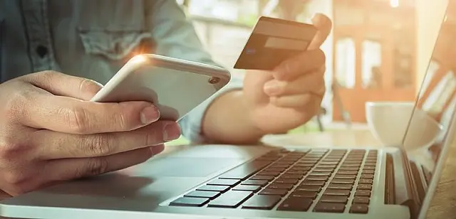 Consumidor pode exigir dinheiro de volta em atrasos de entregas de compras on-line