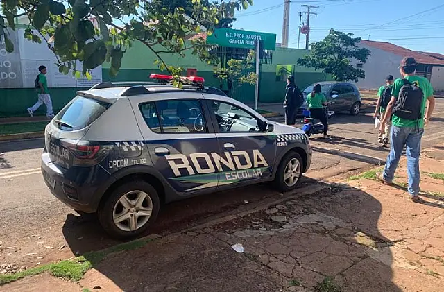 PM apreende 300 cigarros eletrônicos neste ano em escolas