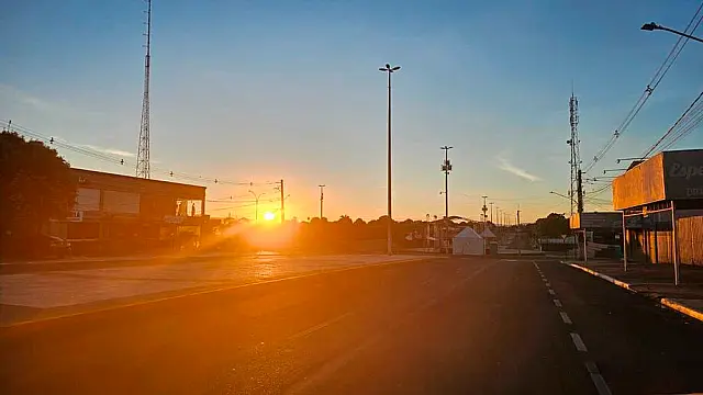 Sábado tem previsão de sol e poucas nuvens