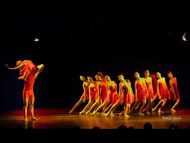 Dançarinos de Aquidauana recebem apoio da Fundação de Cultura para apresentações na capital