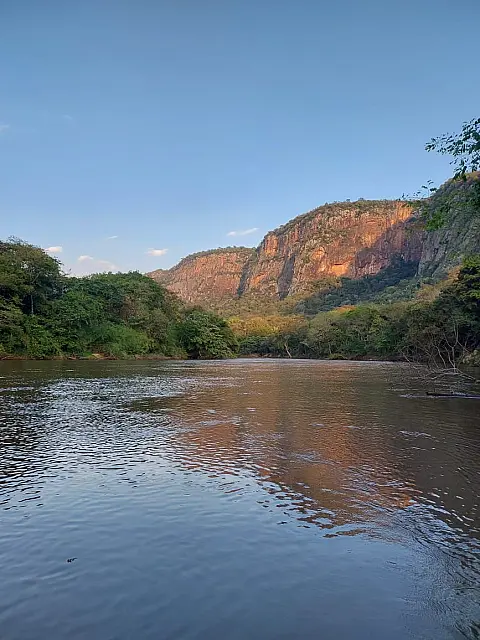 Domingo amanhece ensolarado e terá calor de quase 40°C em Aquidauana