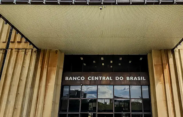 Mercado financeiro reduz projeção de inflação para 5,17%