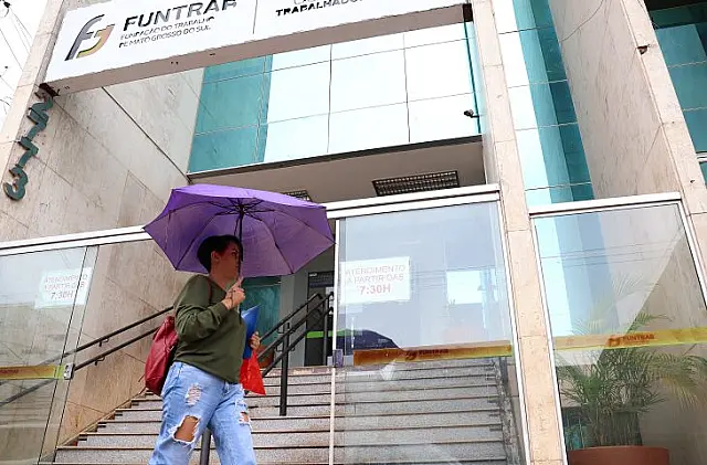 Funtrab inicia semana com 3,6 mil vagas de empregos em diferentes cidades