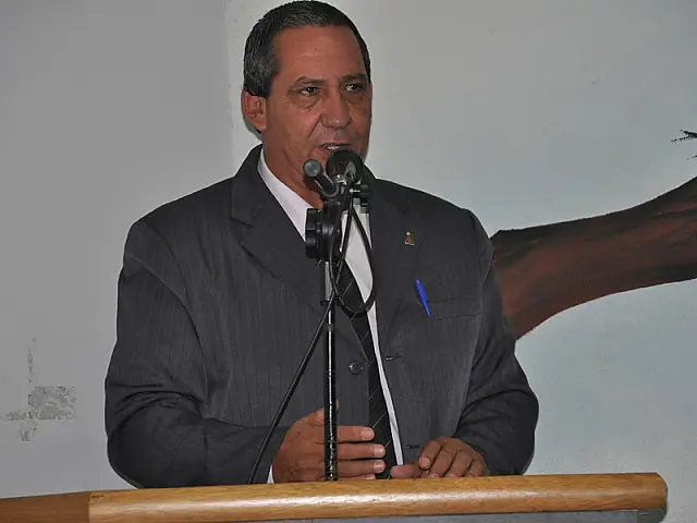 Suplente Wilson Ferreira toma posse na Câmara de Aquidauana