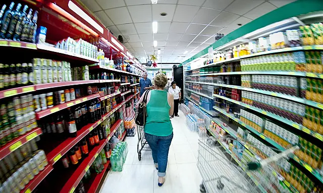 Reforma pode gerar alta de 60% em impostos de itens da cesta básica, diz Abras