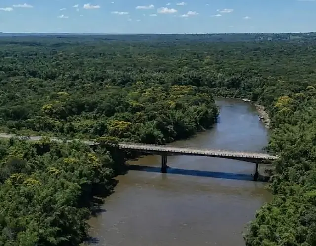 Ponte sobre o Rio Miranda volta a receber veículos acima de 10 toneladas