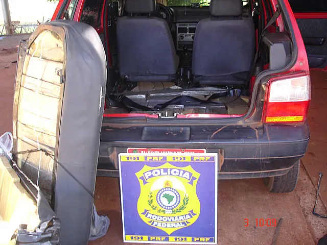PRF apreende 73,9 quilos de maconha na BR-463