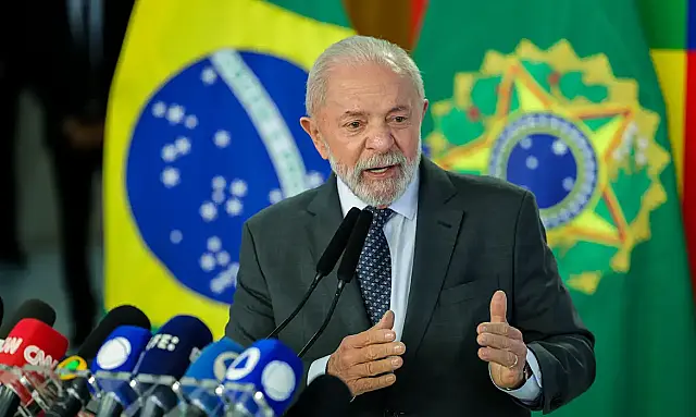 Governo revê proposta de IOF após críticas e busca alternativas fiscais