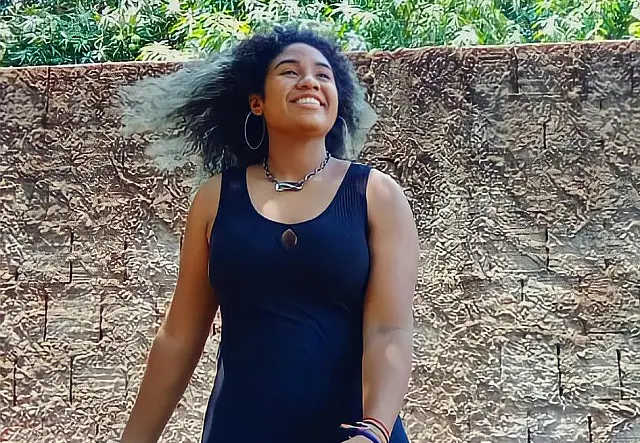 "Nem me considerava uma menina bonita, foi uma surpresa", diz ganhadora do Concurso de Beleza Negra
