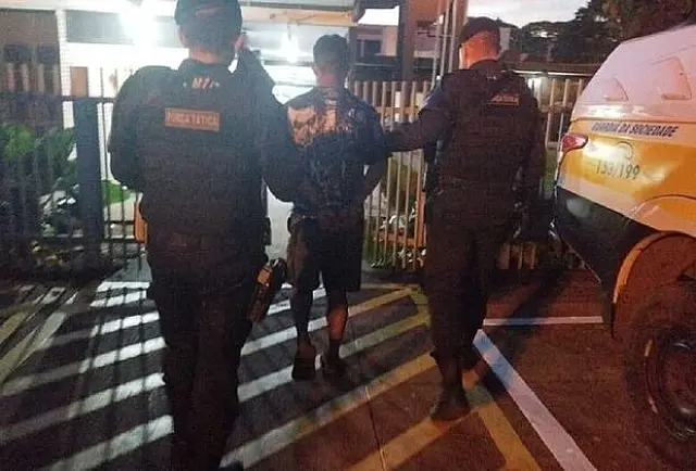 Com uma mordida, homem acaba arrancando pedaço da língua da esposa