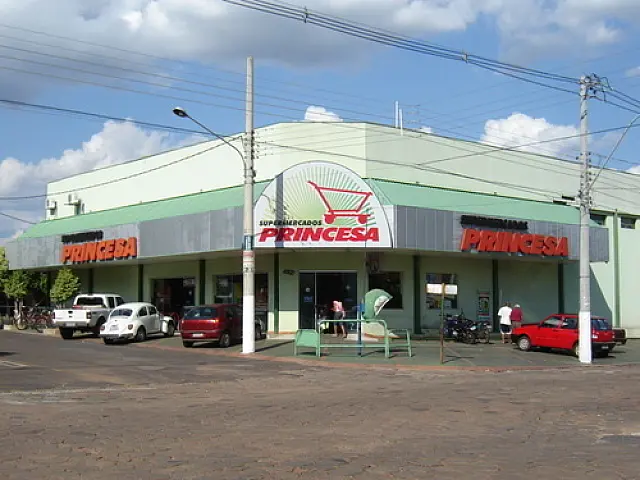 Supermercados Princesa anunciam horário especial de fim de ano
