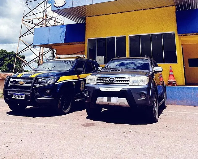 PRF recupera em Corumbá veículo roubado há 14 anos na Argentina