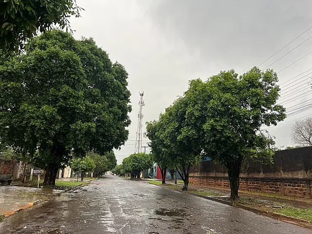 Aquidauana amanhece chuvosa em dia que marca início da primavera