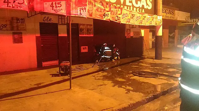 Freezer causa incêndio em conveniência e mobiliza Corpo de Bombeiros