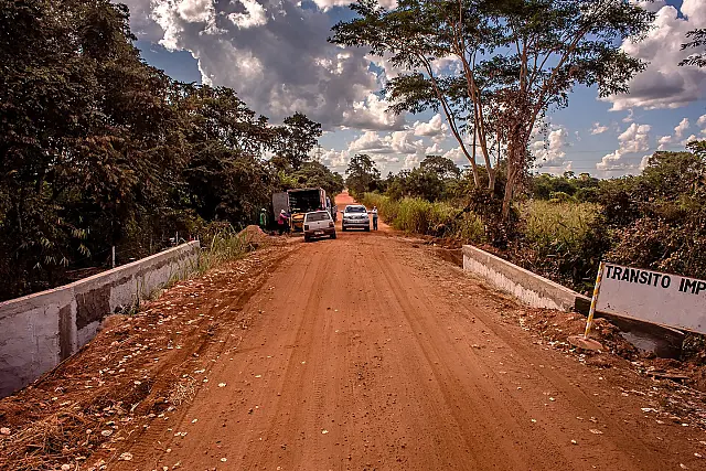 Miranda concluí obra de ponte de tubulação próxima a BR-262