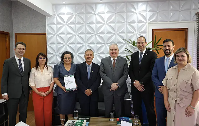 TJMS convida Defensoria Pública a juntar esforços no Programa Lar Legal