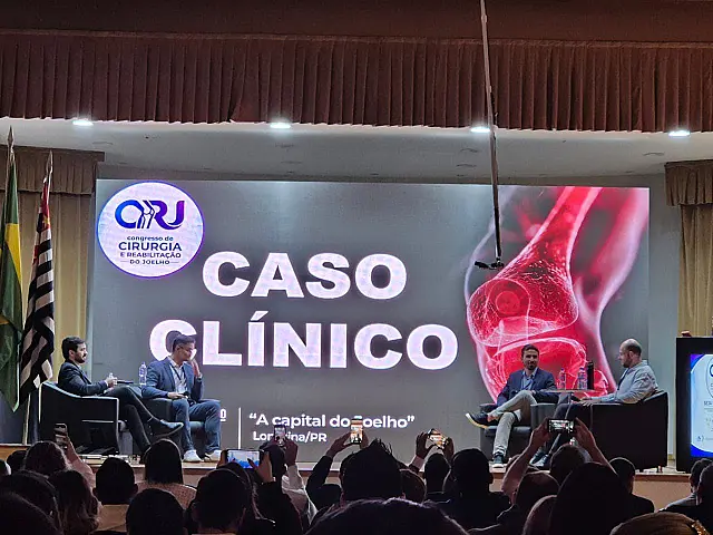 Anastácio marca presença no Congresso de Cirurgia e Reabilitação do Joelho em Bauru
