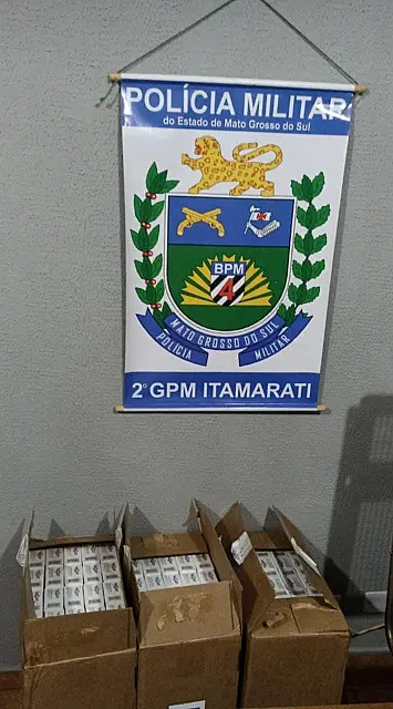 PM apreende contrabando de cigarros que seriam revendidos na Capital