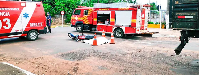 Acidente entre moto e caminhão mata jovem de 19 anos em Aquidauana