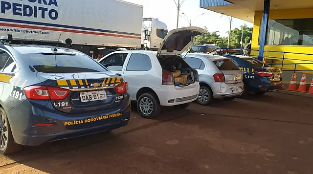 Com bebê no carro, pai e outros quatro são presos com R$ 267 kg de drogas em MS