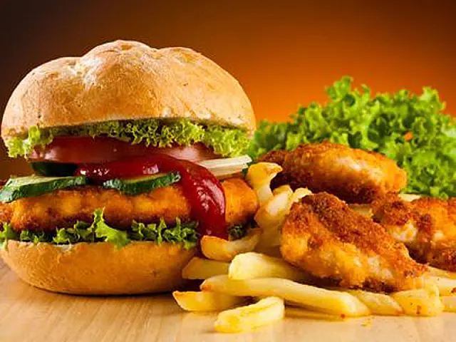 Dieta ocidental potencializa risco de morte prematura, diz estudo