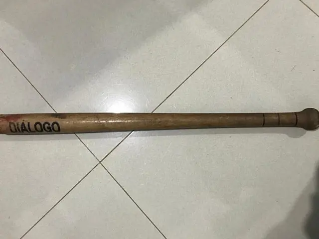 Caminhoneiro recusa pagar pernoite e bate em segurança com taco de beisebol em MS