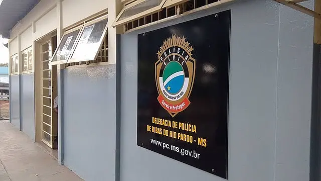 Homem descumpre medida protetiva e pela terceira vez é preso por ameaça