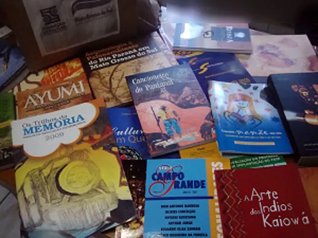 Biblioteca da UFMS recebe "Cesta Básica da Cultura"