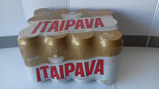 Ladrões arrombam casa e furtam notebook, caixa de cerveja e faca de churrasco