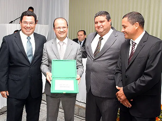 Diretor-presidente da Sanesul recebe título de cidadão anastaciano