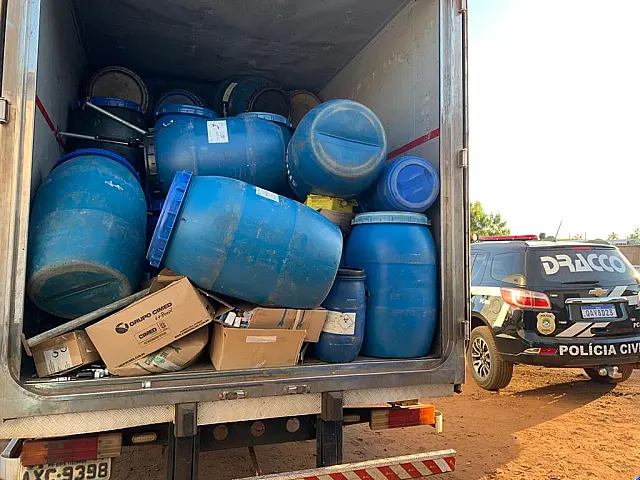 Polícia Civil apreende mais de 1t de maconha em meio a carga de lixo hospitalar