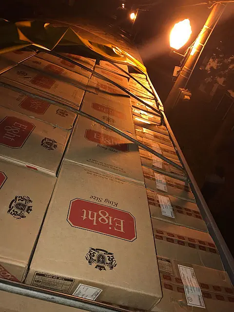 Carga de cigarro contrabandeado é avaliada em mais de R$ 2 milhões