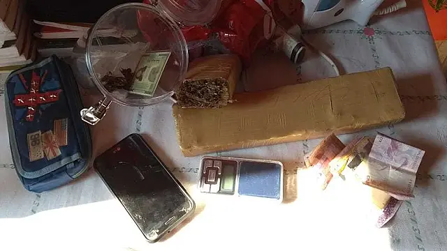 Equipe de Força Tática da PM em Aquidauana faz apreensão de drogas e prende três pessoas