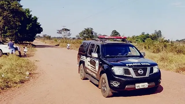 Metido a valente, homem é preso após agredir ex e atual em Ribas do Rio Pardo