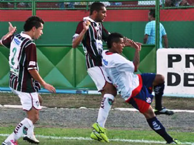 Com 21 pontos, adversário do Azulão lidera Campeonato Baiano