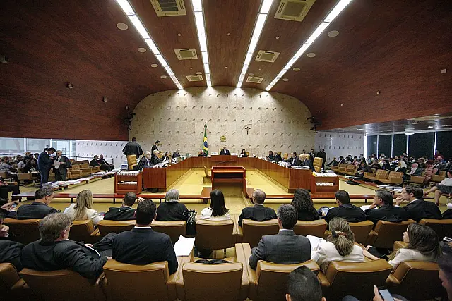 Supremo retoma julgamento sobre criminalização da homofobia