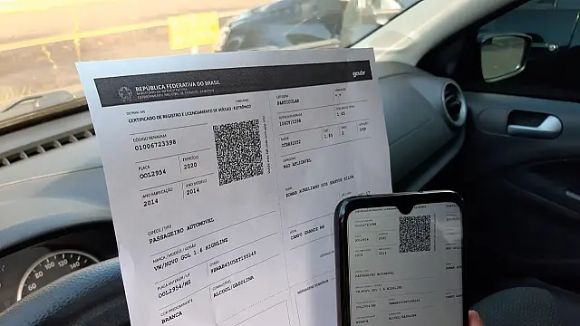 Licenciamento de veículos com placas de final 5 e 6 deve ser pago até o fim do mês