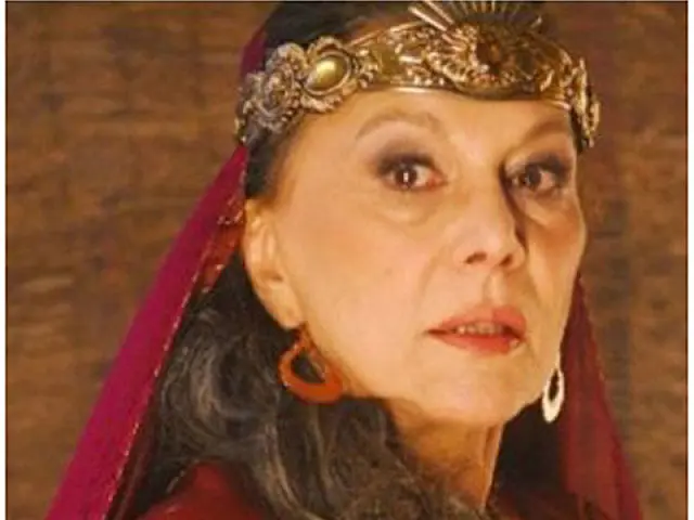 Morre a atriz Marly Bueno, aos 78 anos