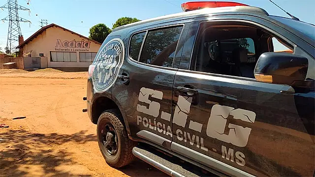 Homem é denunciado após matar cachorro a pauladas