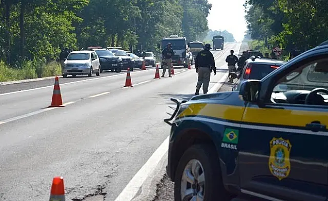 PRF reforça efetivo operacional para fiscalização das rodovias em Aquidauana e região