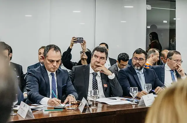 Governos de MS e da Amazônia discutem combate aos incêndios florestais