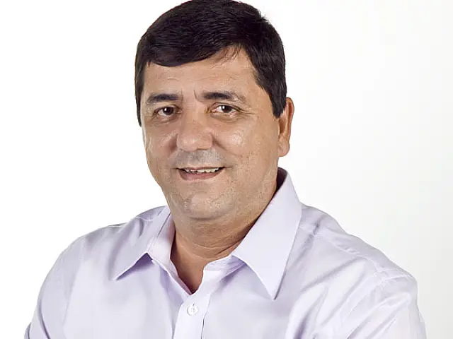 Professor de Aquidauana é eleito presidente da FETEMS