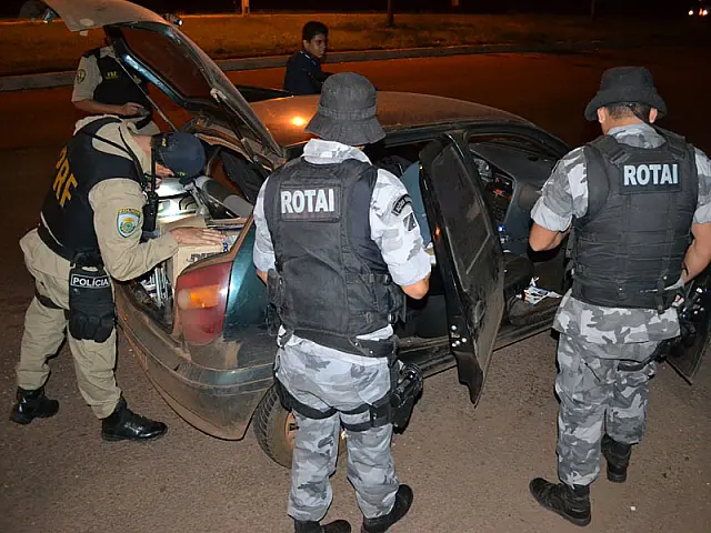 PRF e Rotai do 7º BPM intensificam fiscalização na BR-262