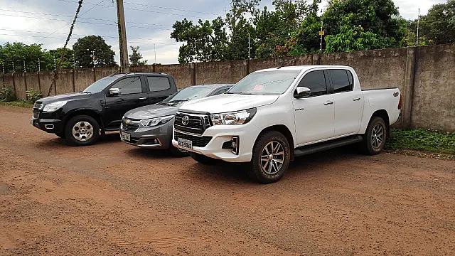 Veículos roubados ontem no Paraná foram apreendidos hoje em MS