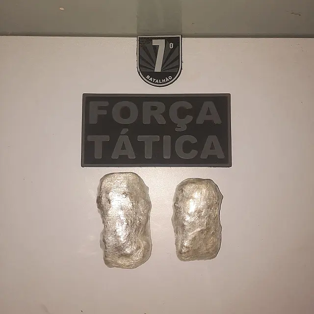 Passageiro de ônibus é pego com paradinhas de droga em posto da PRF