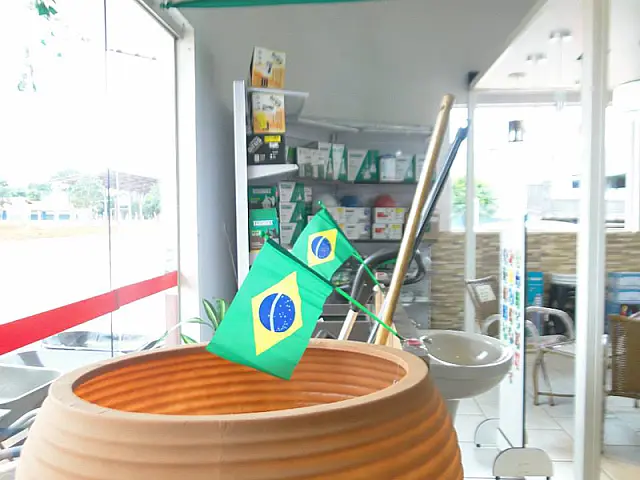 Em clima de Copa do Mundo, Comercial Paulista apresenta uma série de novidades