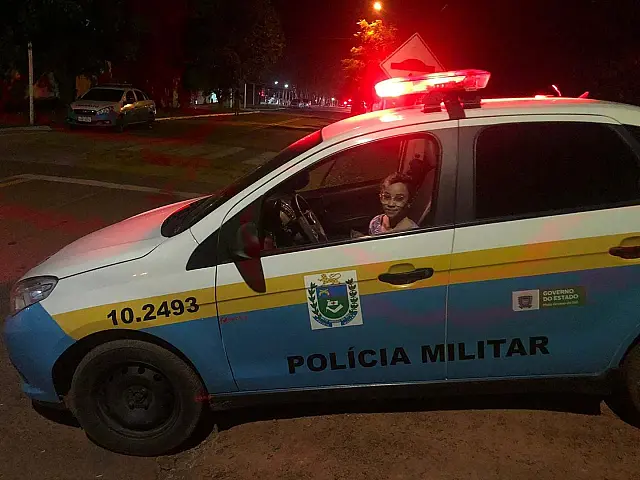Admiradora da PM, criança recebe "festa temática" em Piraputanga