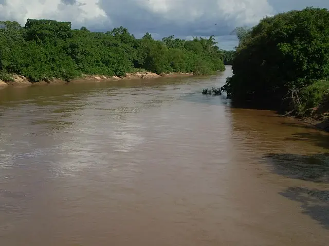 Campograndense vem pescar em Anastácio e encontra casa totalmente revirada