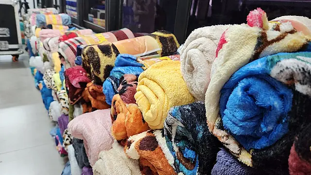 Campanha "Cobertor Amigo" arrecada doações para animais em Aquidauana